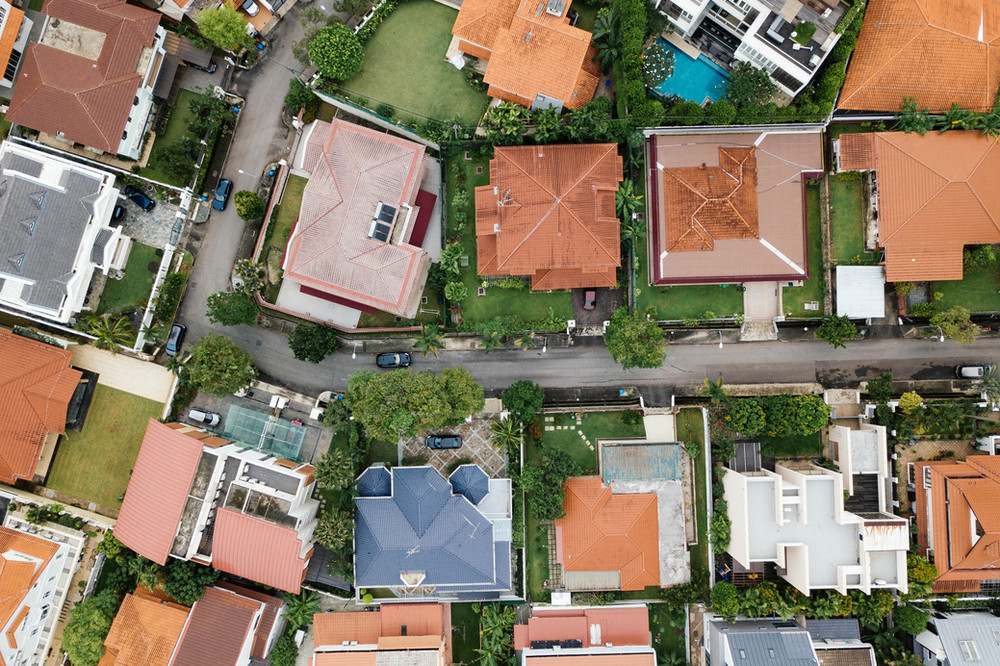 aerial photo overviewing a neighborhood with houses