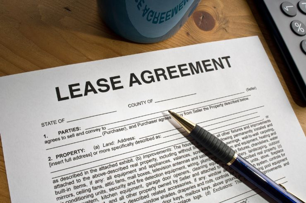 lease agreement paperwork